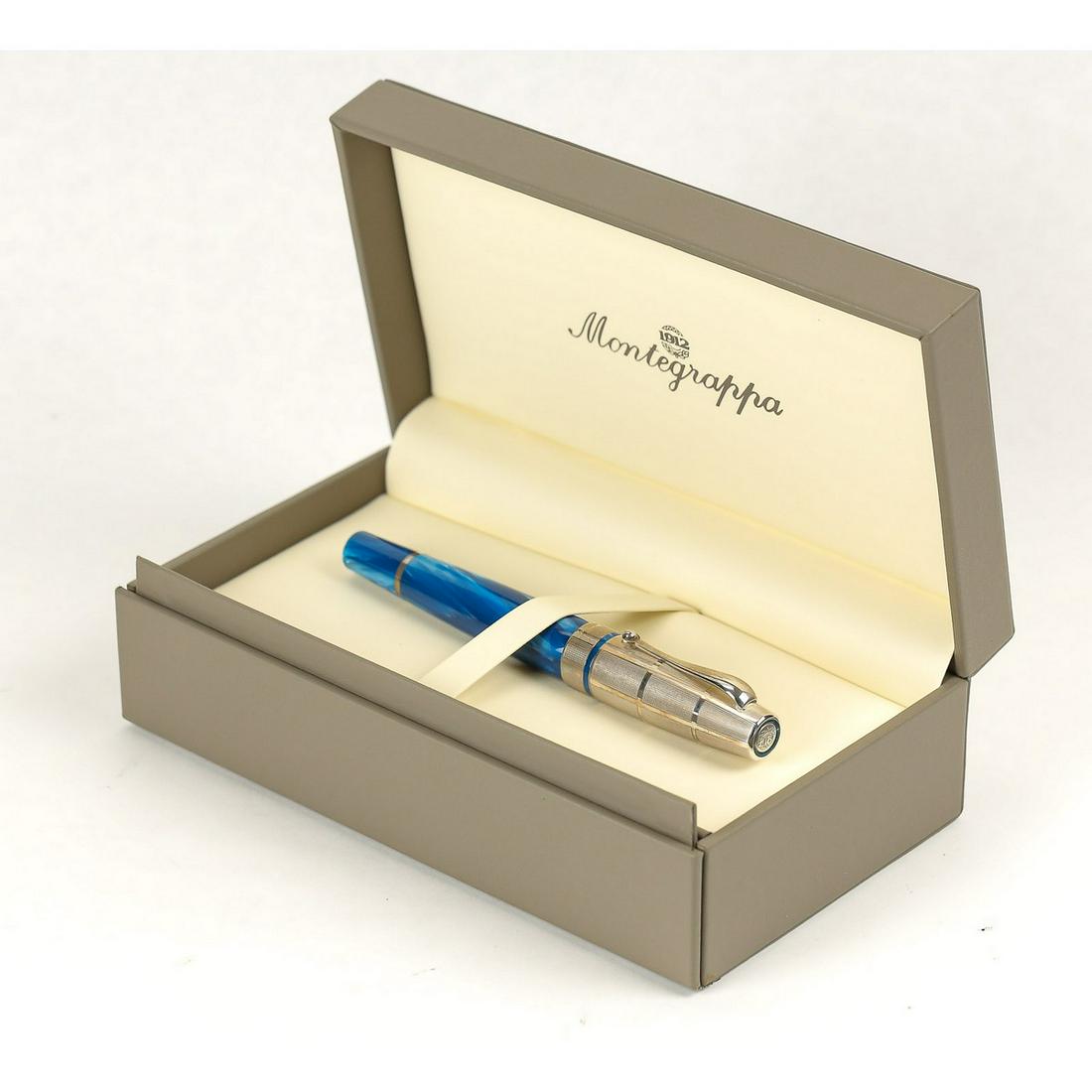Montegrappa Miya Argento RB (1 of 16)