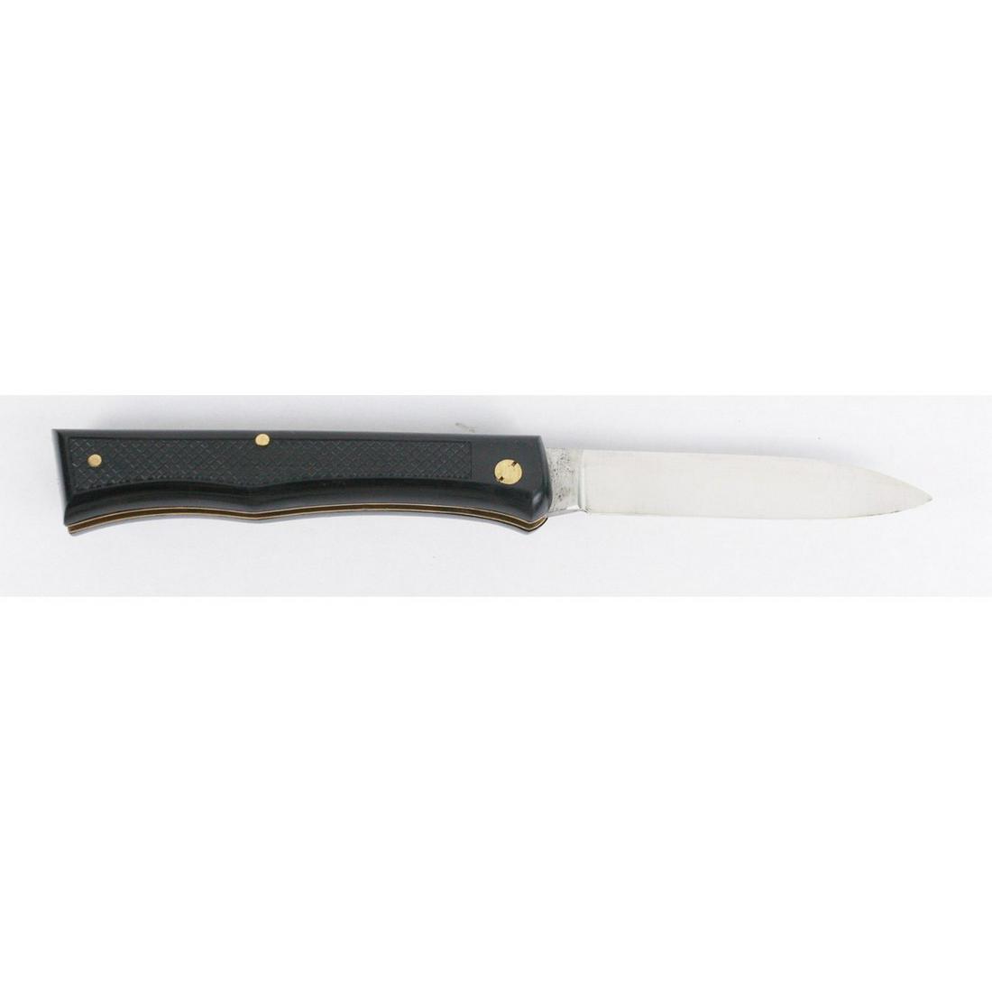 French Florinox Switchblade: French Florinox switchblade with safety. New condition. Tang stamp Florinox Rostfrei. Measures 3 3/4" closed.