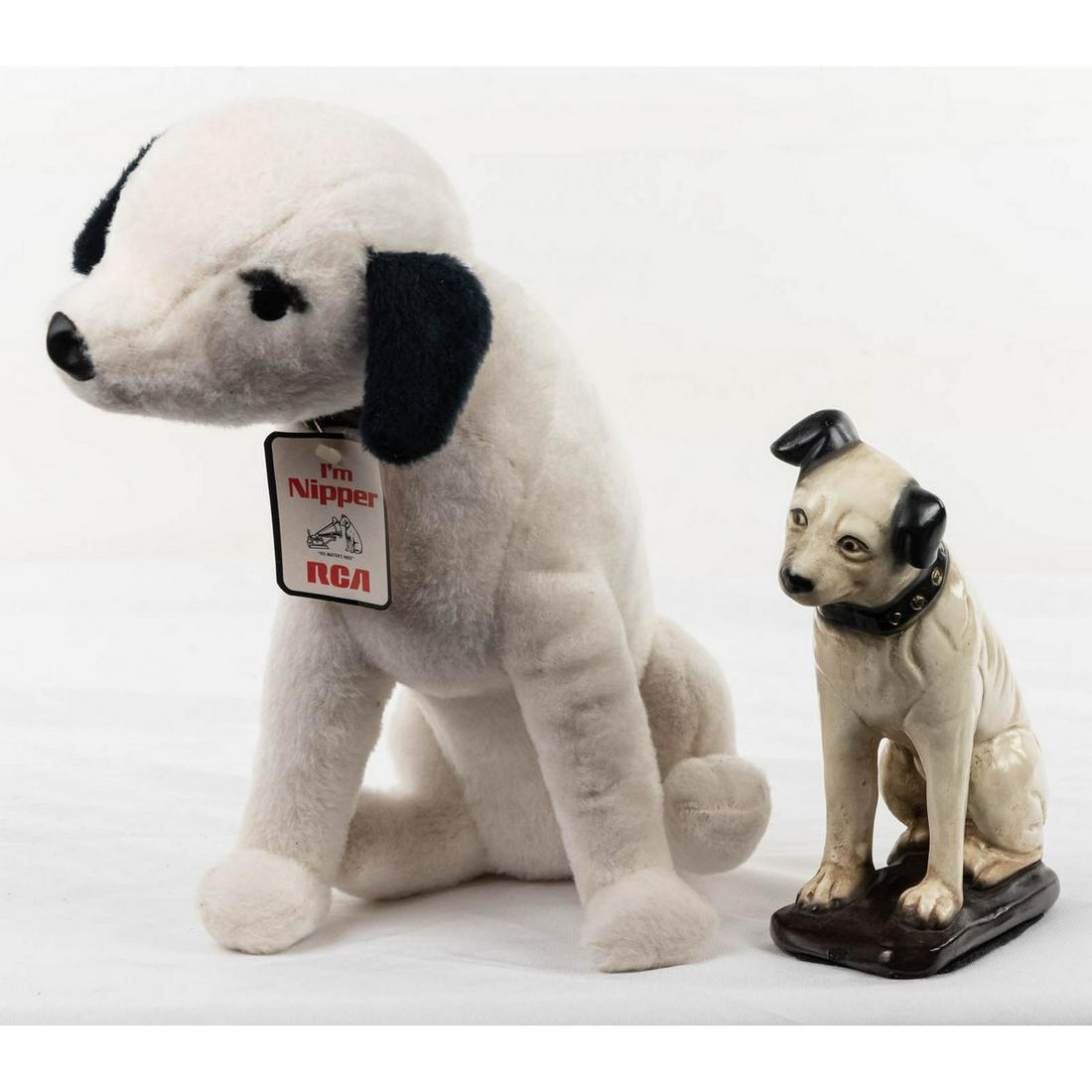 2 Victor Nipper Dogs (1 of 5)