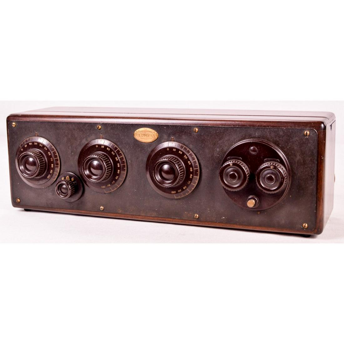Atwater Kent Model 20 Tube Radio (1 of 20)