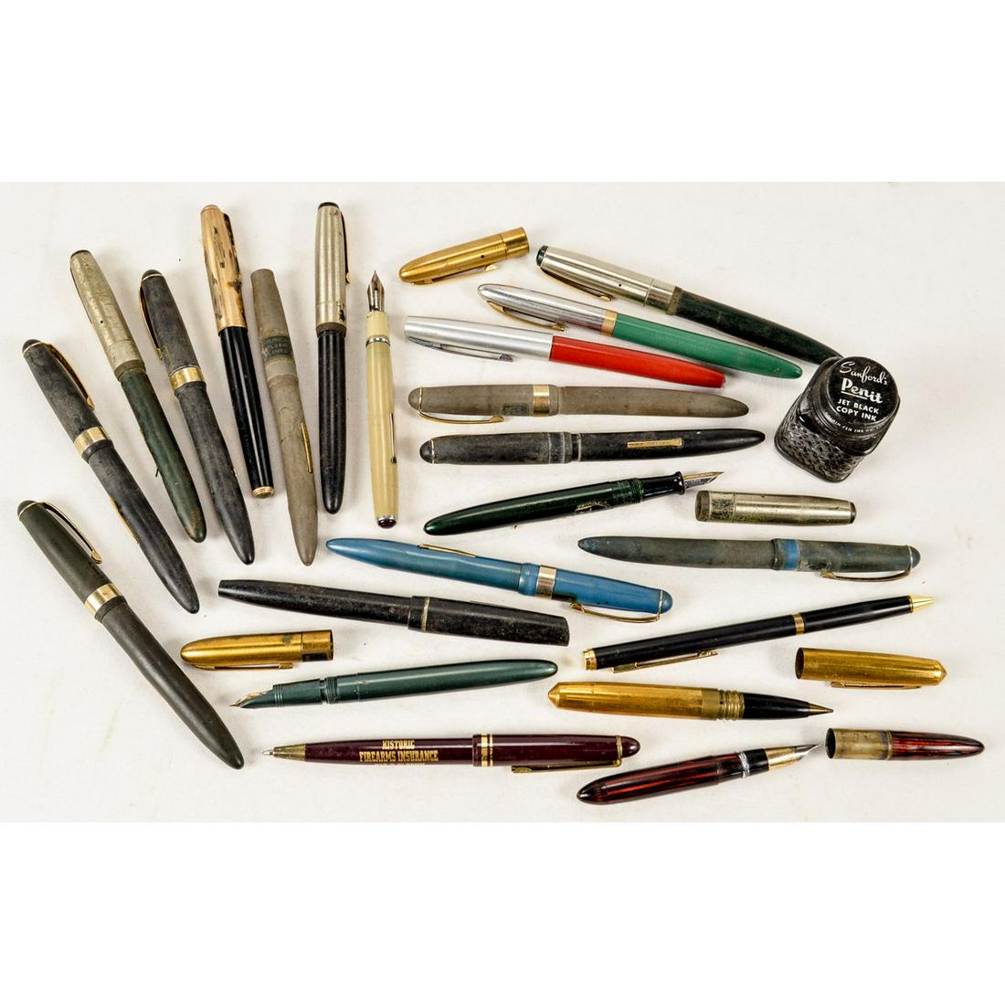 Lot of Fountain Pens: Lot of fountain pens made by American Flyer Lines and others. Comes with a mostly empty jar of ink. All pens come as is. See photos. 21 pens in total.