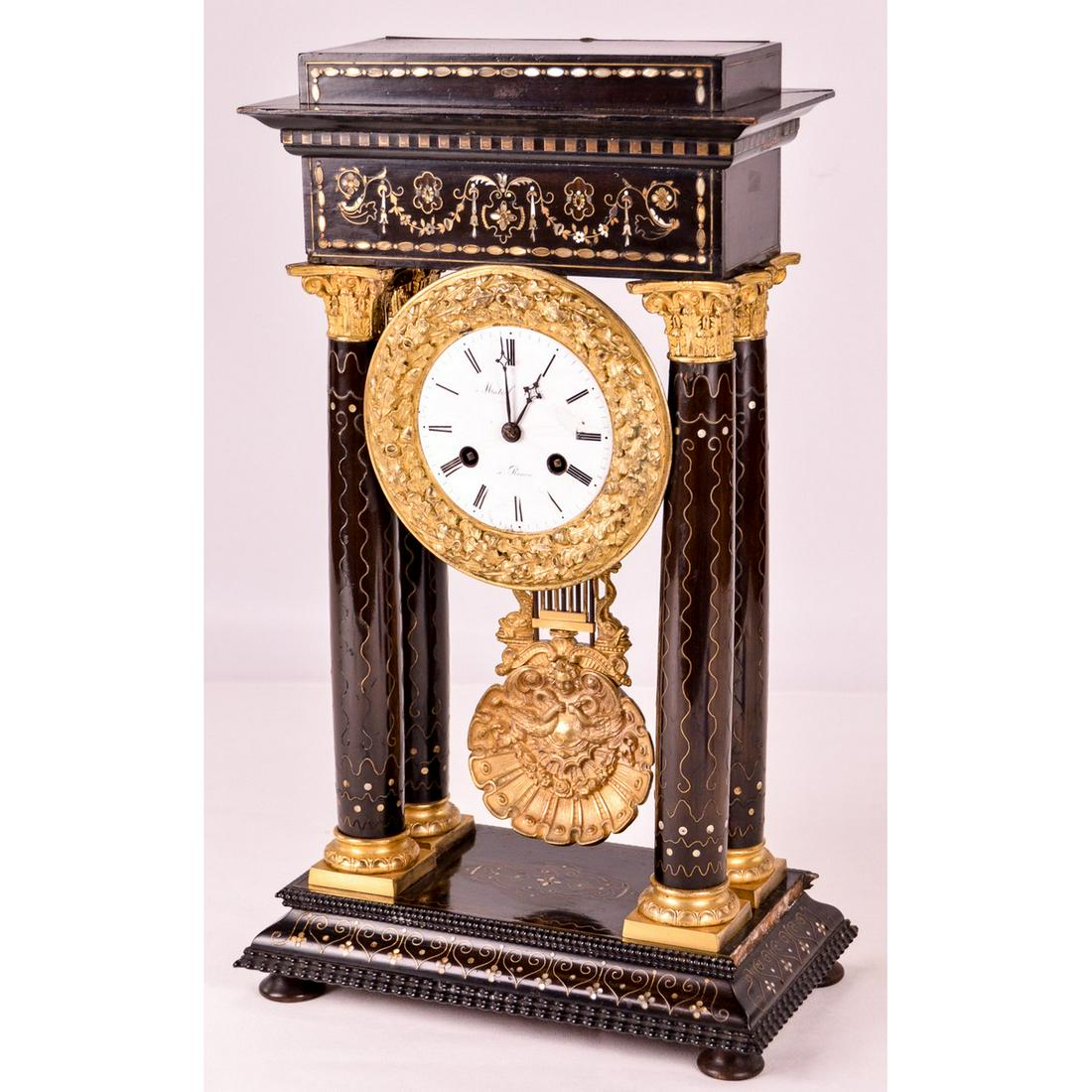 Vintage Wooden French Mantel Clock (1 of 9)