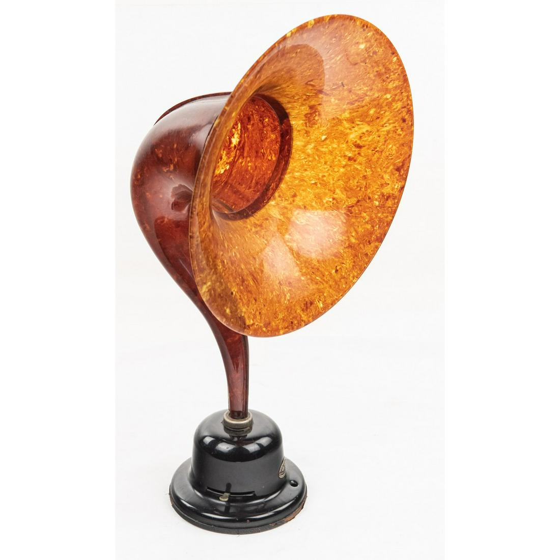 Mock Tortoise Shell Pyralin Radio Horn (1 of 12)