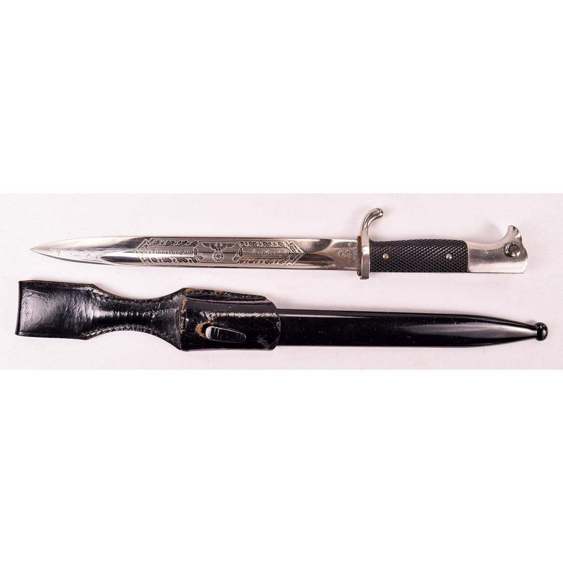 WWII German Etched Bayonet: WWII German Etched Bayonet, a real beauty here, great etch, nice blade and a nice scabbard blade marked WRD, a fine example of a WKC bayonet.