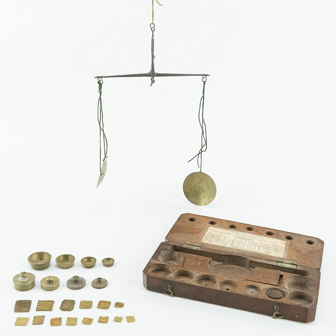 Vintage French Coin Scale Set (1 of 13)