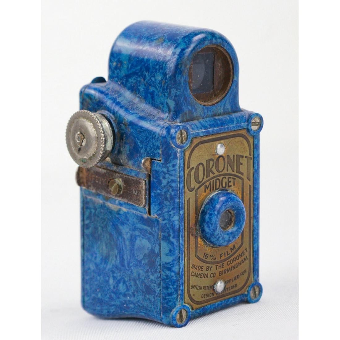 Midget 16mm Camera Blue (1518) on Mar 19, 2022 Donley