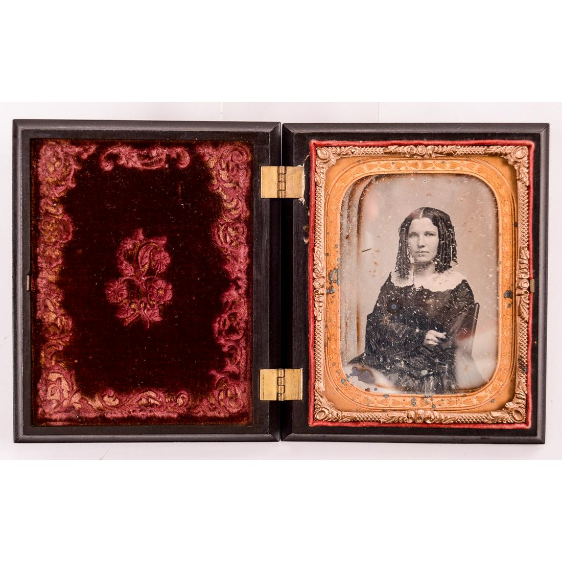 1/4 Plate Cased Daguerreotype of a Young Girl (1 of 6)