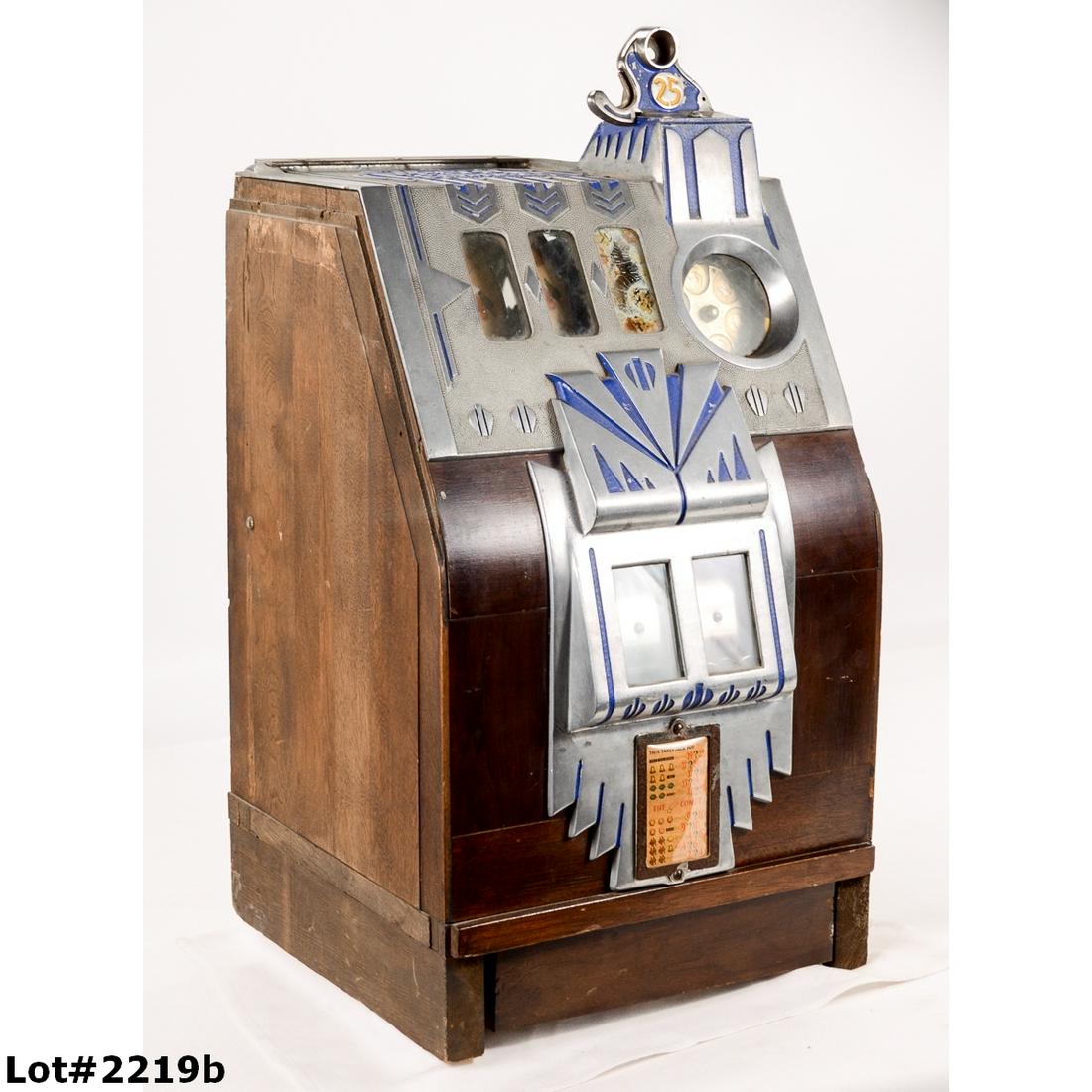 Vintage Pace Mfg "Royal Comet" 25 Cent Slot (1 of 18)