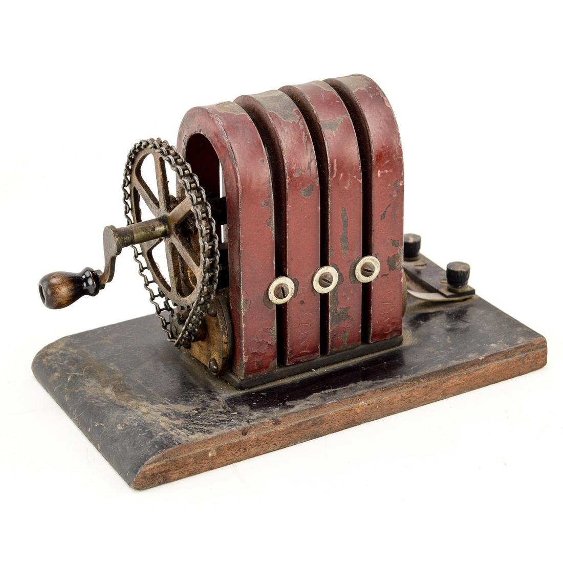 Antique Crank Generator Magneto Scientific (1 of 6)