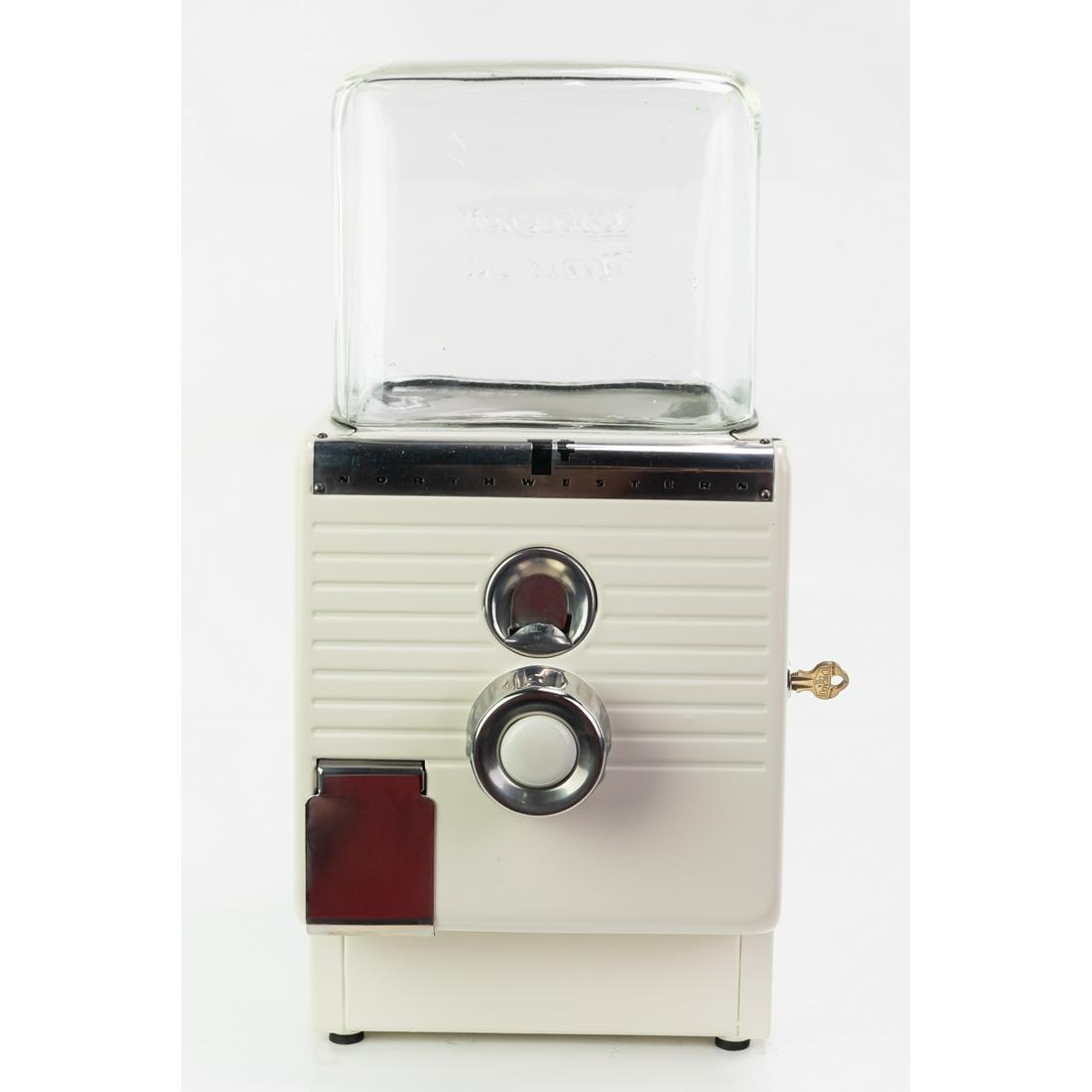 Northwestern Peanut Gum Coin Op Vender Machine 111 (1 of 11)