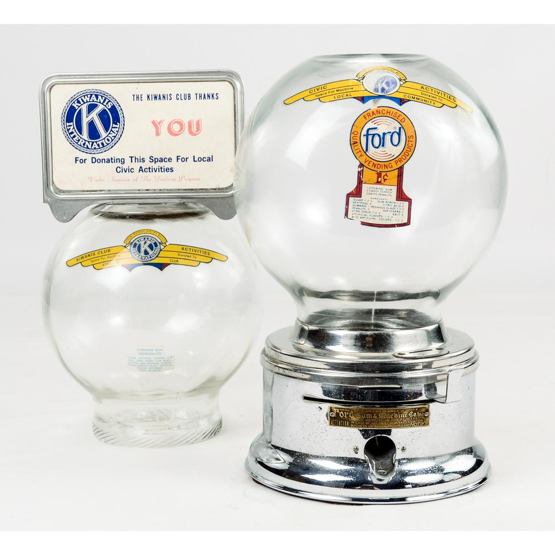 Ford Gumball Vender Coin Op Machine 10 (1 of 11)