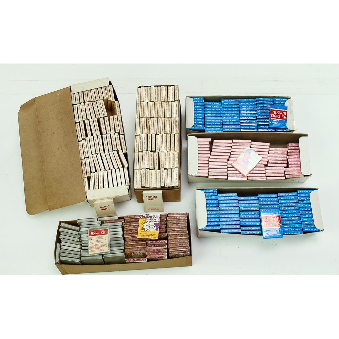 6 Boxes NOS Novelty CONDOMS Coin Op Vender Machine (1 of 3)