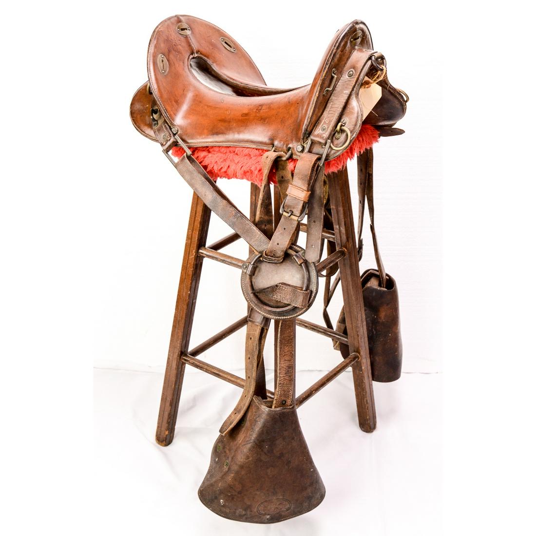 1918 U.S. Cavalry McClellan Leather Saddle (1 of 8)