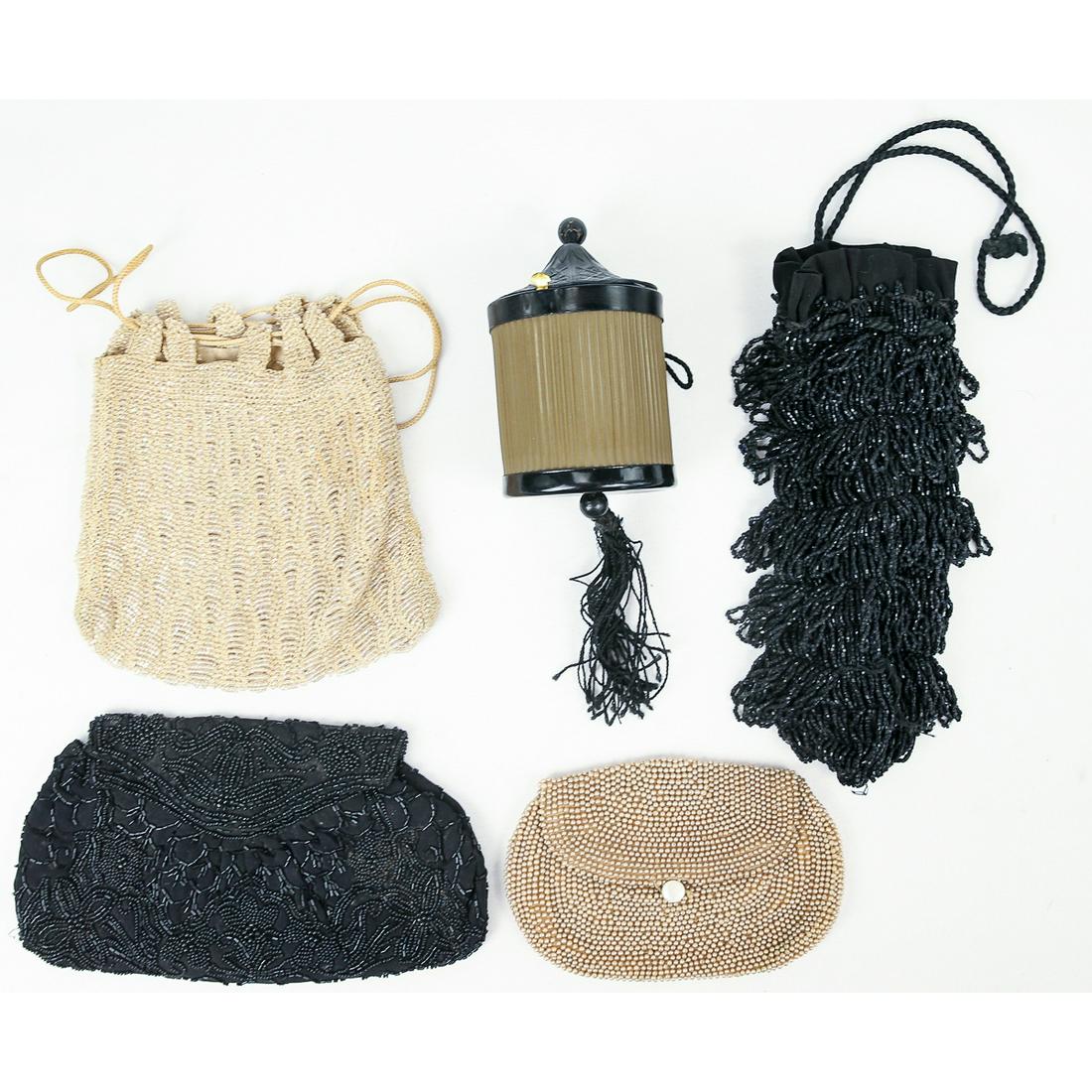Lot of 5 Extraordinary 1920s Ladies Purses (1 of 8)