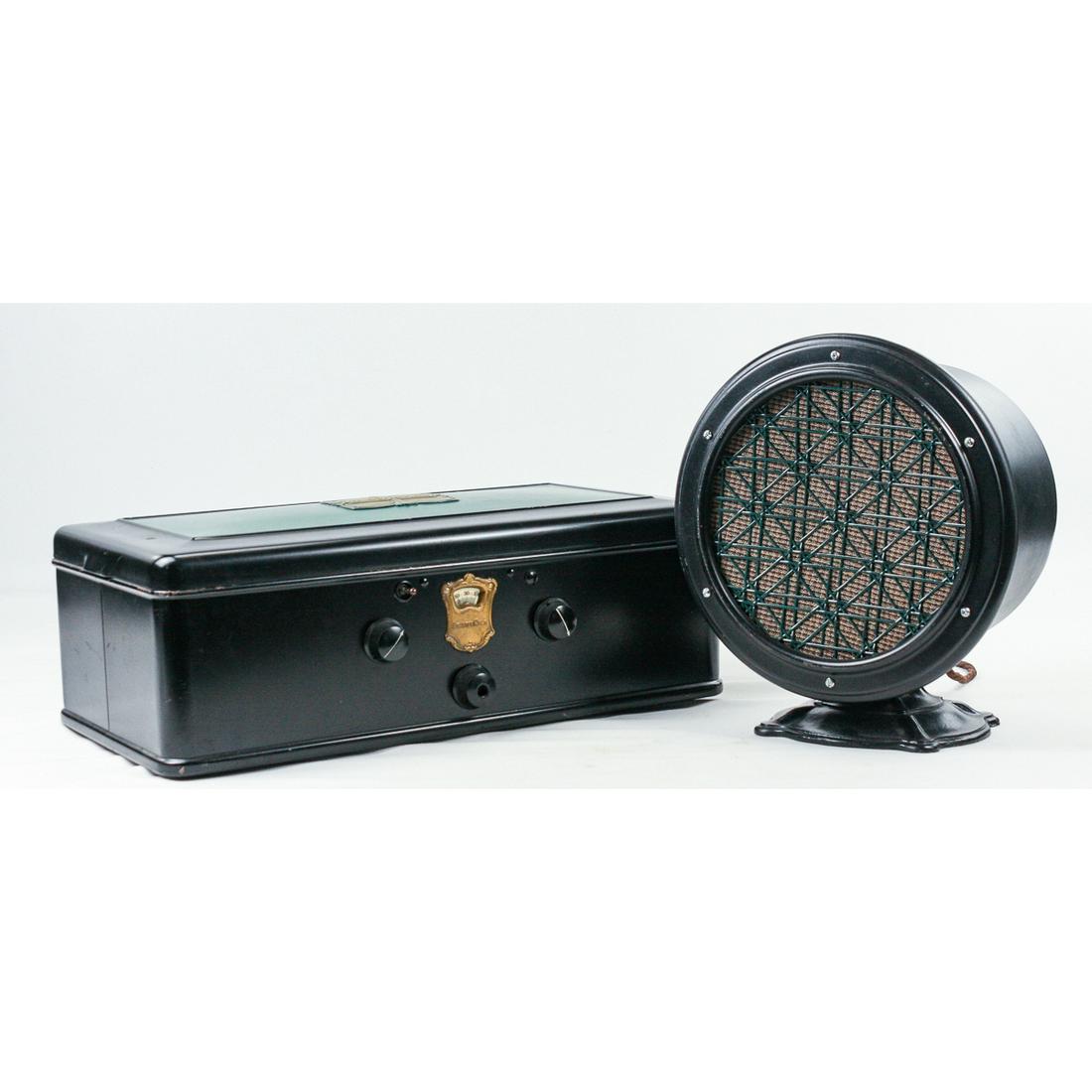 Atwater Kent Model 55 Radio with Speaker (1 of 18)