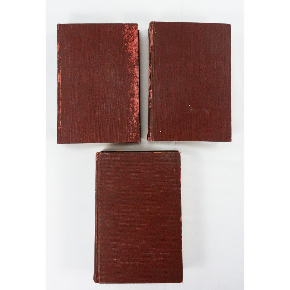 WWI US Books The History of the 33rd Division 3Pcs: This complete set tells the history of Illinois' 33rd Division in WWI by Frederic Louis Huidekoper. They are copyrighted 1921. There is some damage to the finish on the covers. See photos.