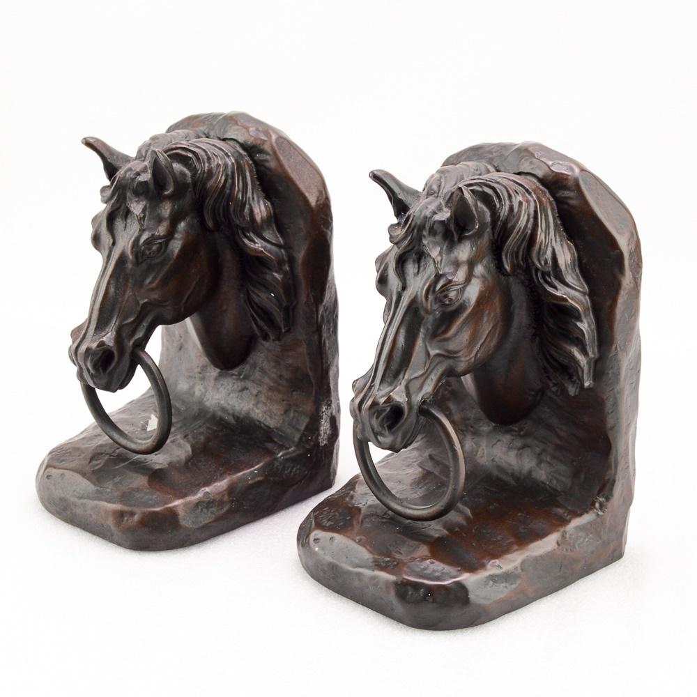 Pair of Horse Head Bookends Bronze Finish (1 of 7)