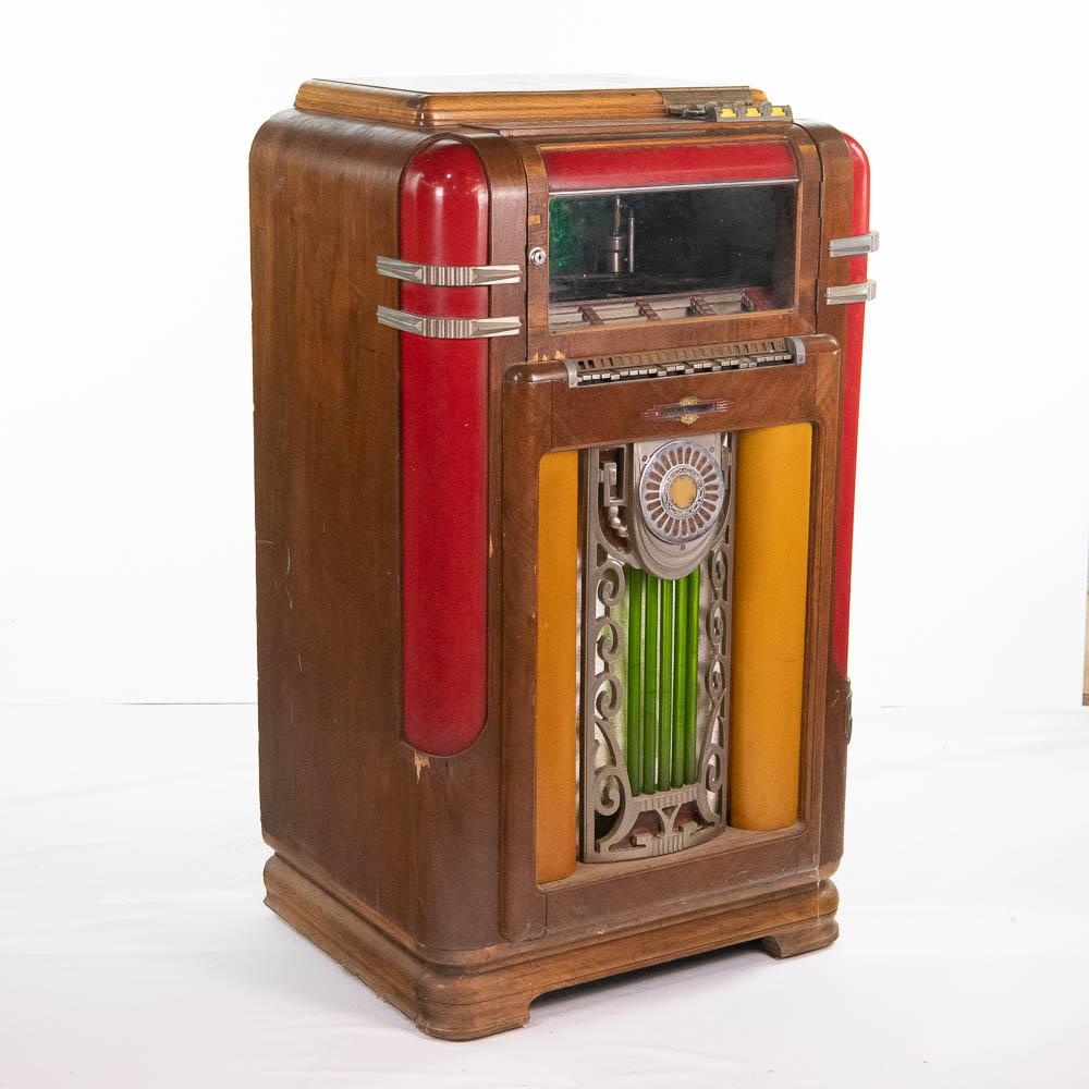 Original Wurlitzer model 600A Juke Box (1 of 14)