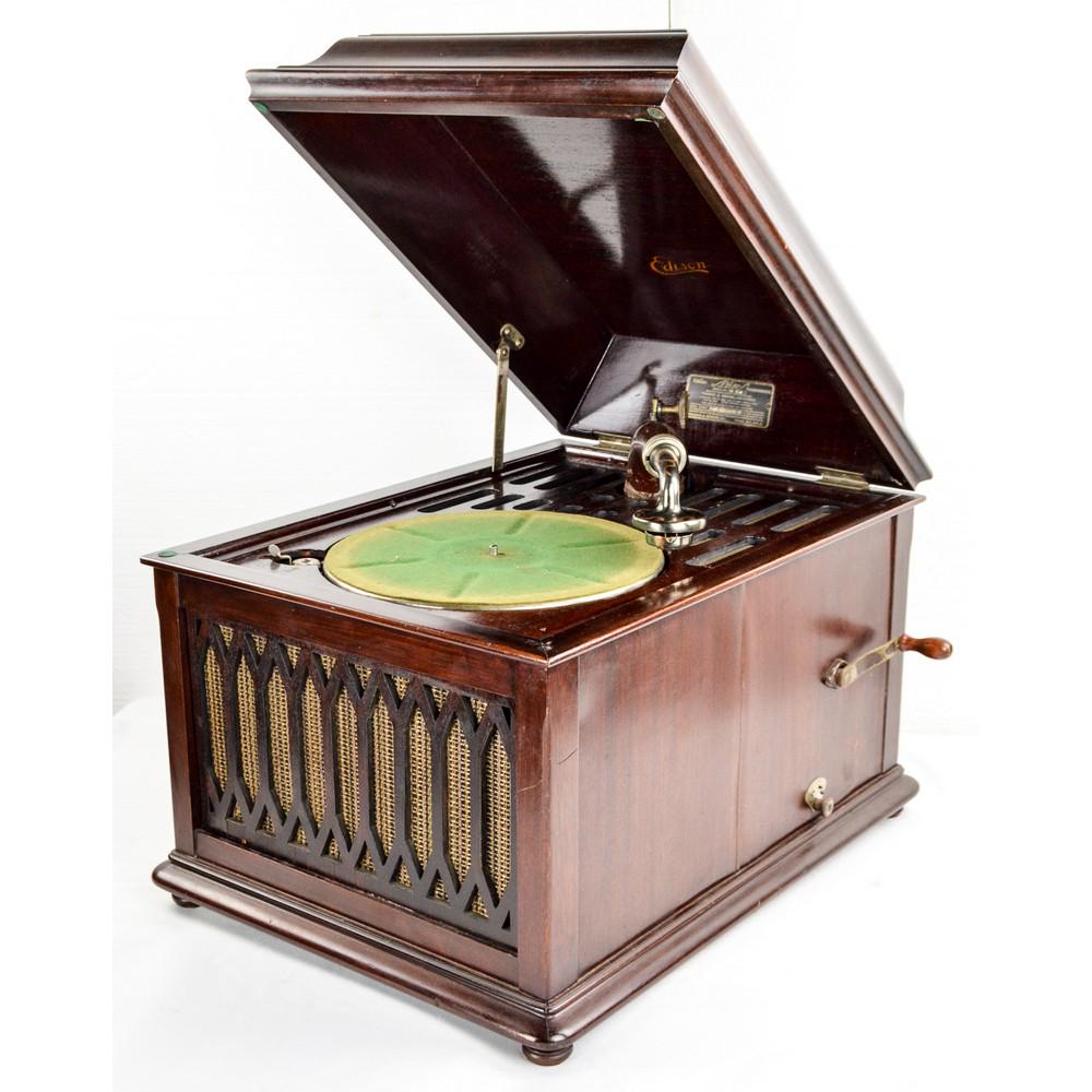 Edison B 80 Diamond Disc Table model Phonograph (1 of 15)