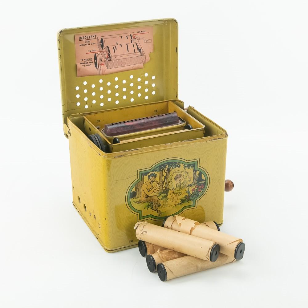 Melody Player Child's Roller Organ w/5 Rolls (1 of 13)