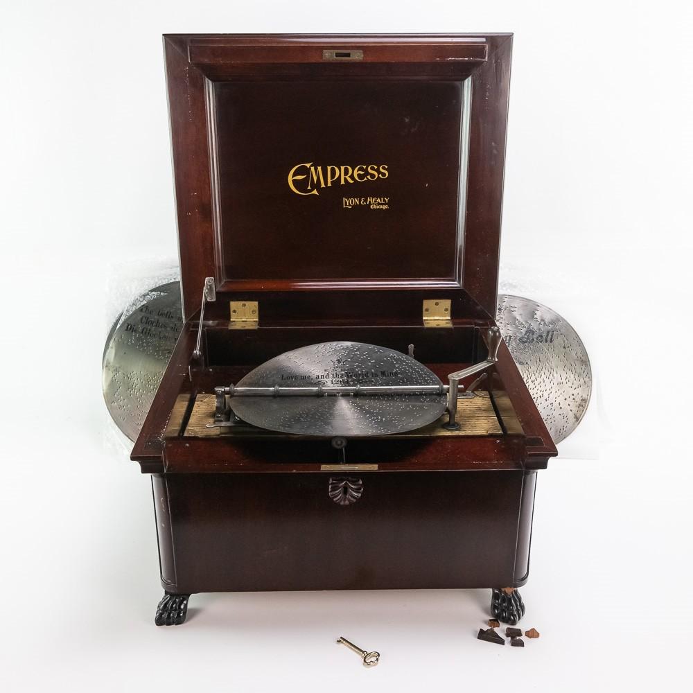 Empress Music Box w/19 12" Discs (1 of 20)
