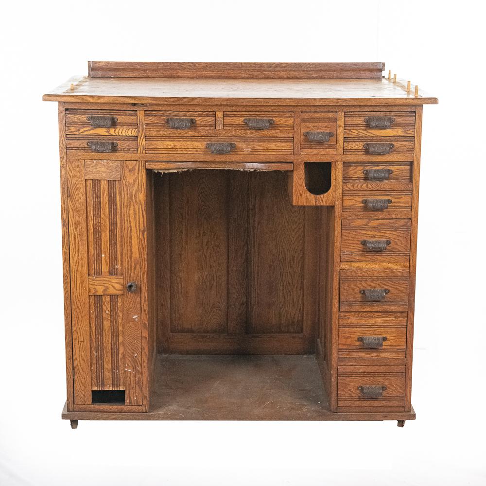 Clock Makers Oak Work Bench (1 of 11)