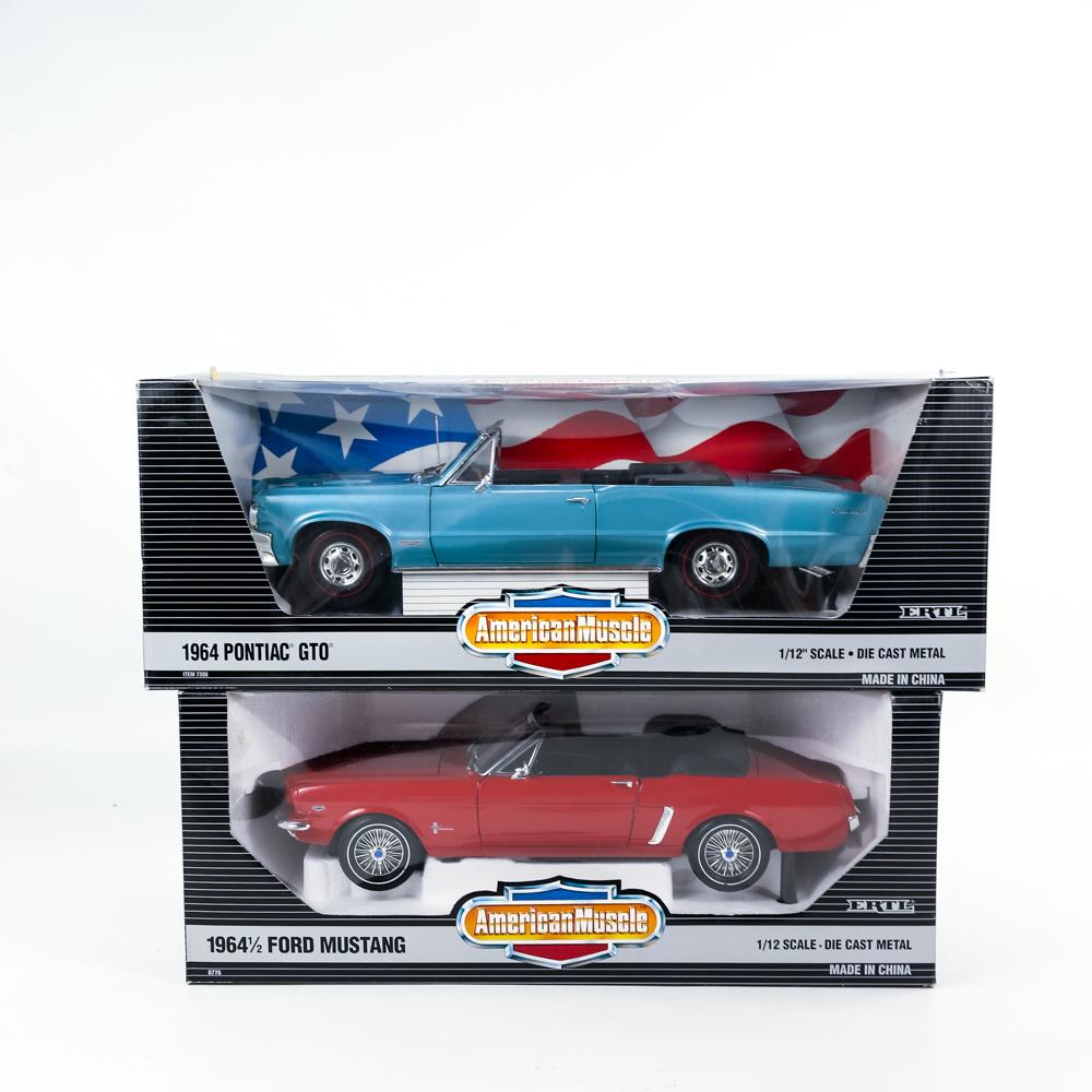 (2) New American Muscle 1/12" Scale Model Cars (1 of 15)