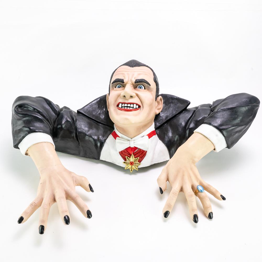 Life Size Dracula Vampire Figure Wall Mount (1 of 6)