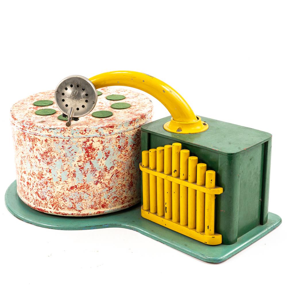 Small Green & Yellow Electric Novelty Phonograph (1 of 11)