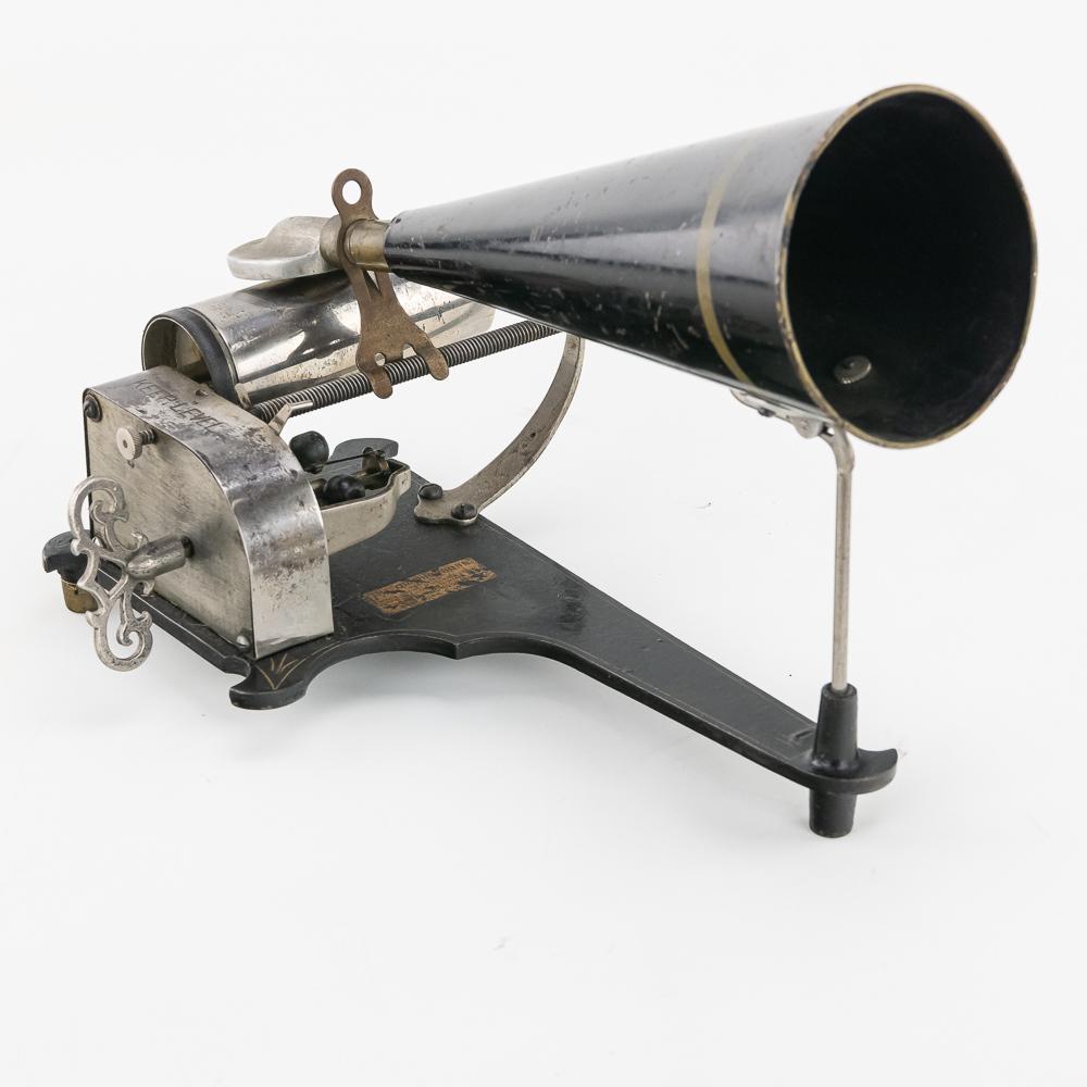 Columbia Type AP Cylinder Phonograph (1 of 14)