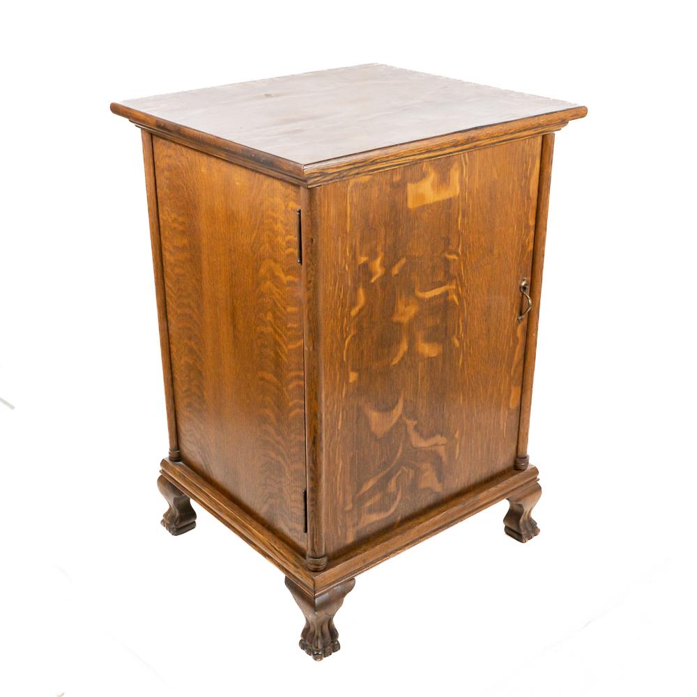 Oak Disc Record Base Cabinet (1 of 16)