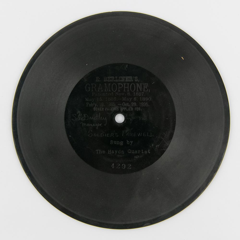 Berliner Gramaphone 7" Disc Record 4292 (1 of 3)