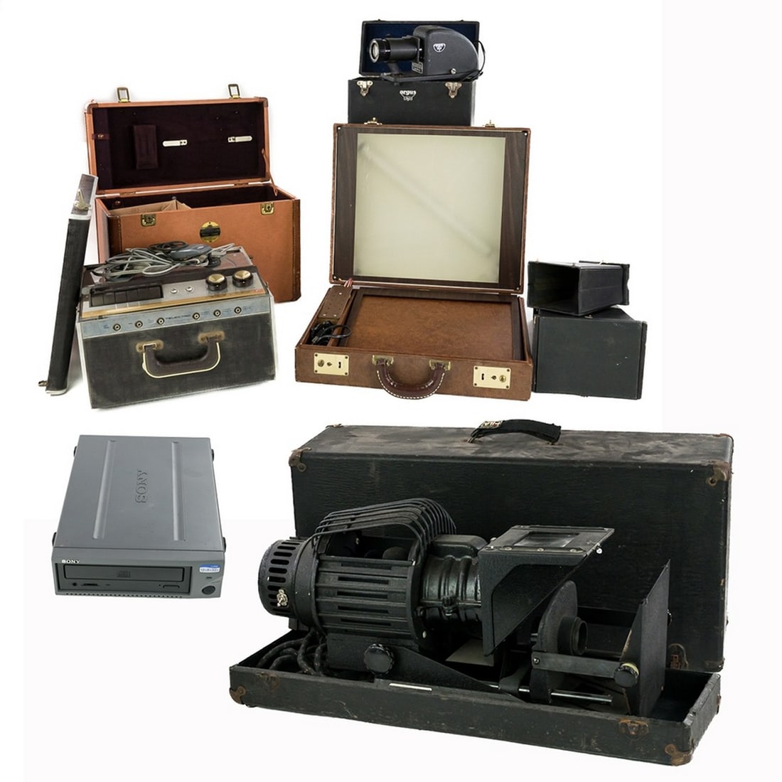 Collection of Vintage Film & Slide Projectors: Very nice collection of various vintage film and slide projectors. Please see photos.