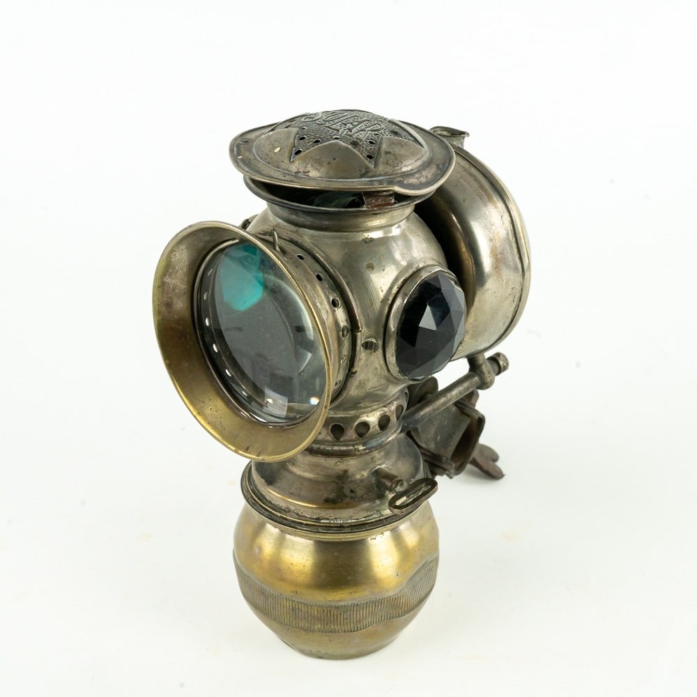 The Badger Brass Carbide Motorcycle Headlight (1 of 12)