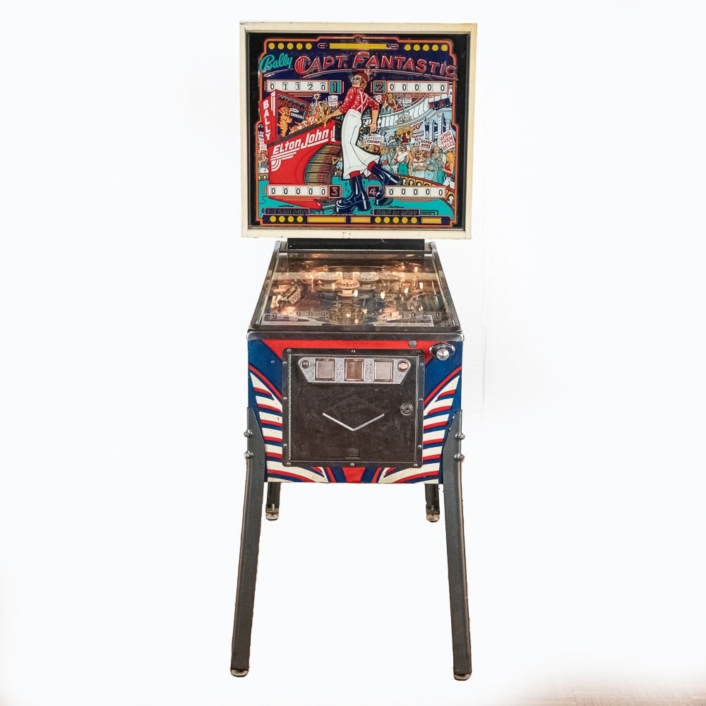 Bally "Capt. Fantastic" Pinball Machine Elton John (1 of 18)