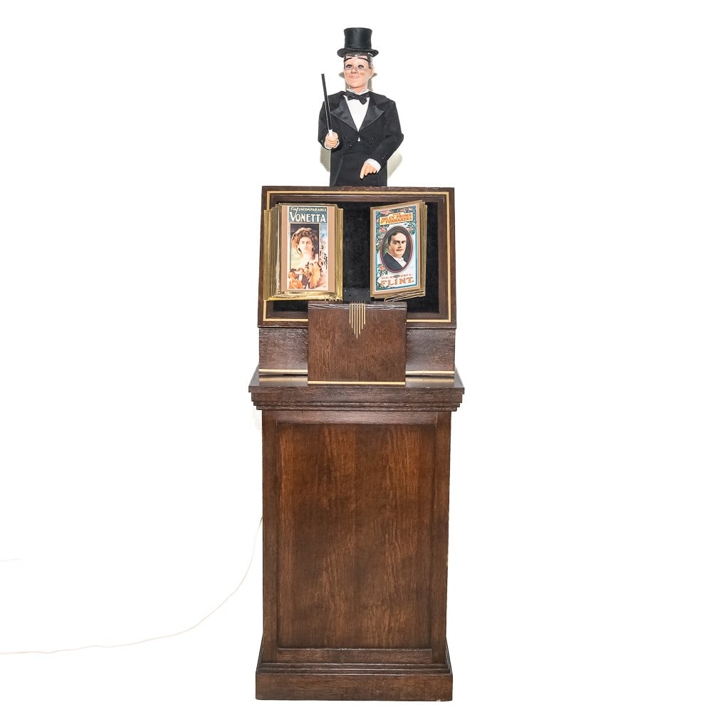 Vintage Window Tapper Automaton Page Turner (1 of 16)