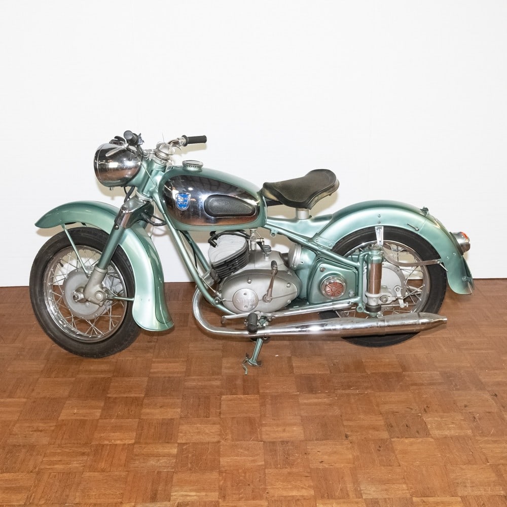 Rare 1950s Adler 250cc Motorcycle (1 of 20)