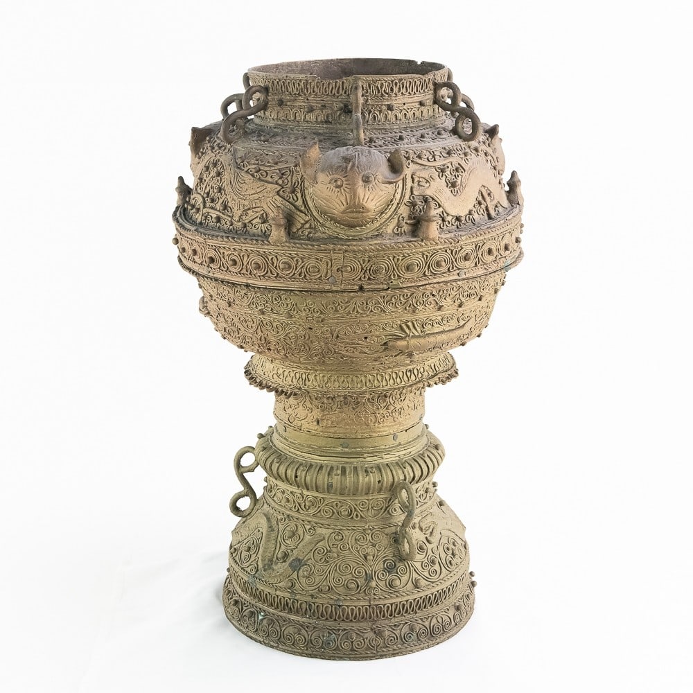 India Architectural Item Pot or Vase?: Very heavy iron piece. 22"H X 13.5" outside diameter. Opening in top is 7.25D. Please review photos.