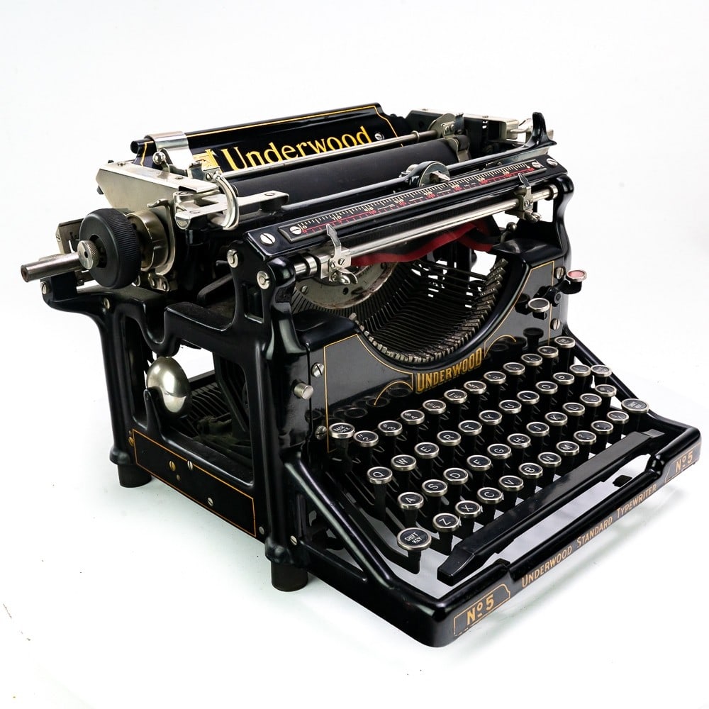 Underwood No. 5 Manual Typewriter (1 of 12)