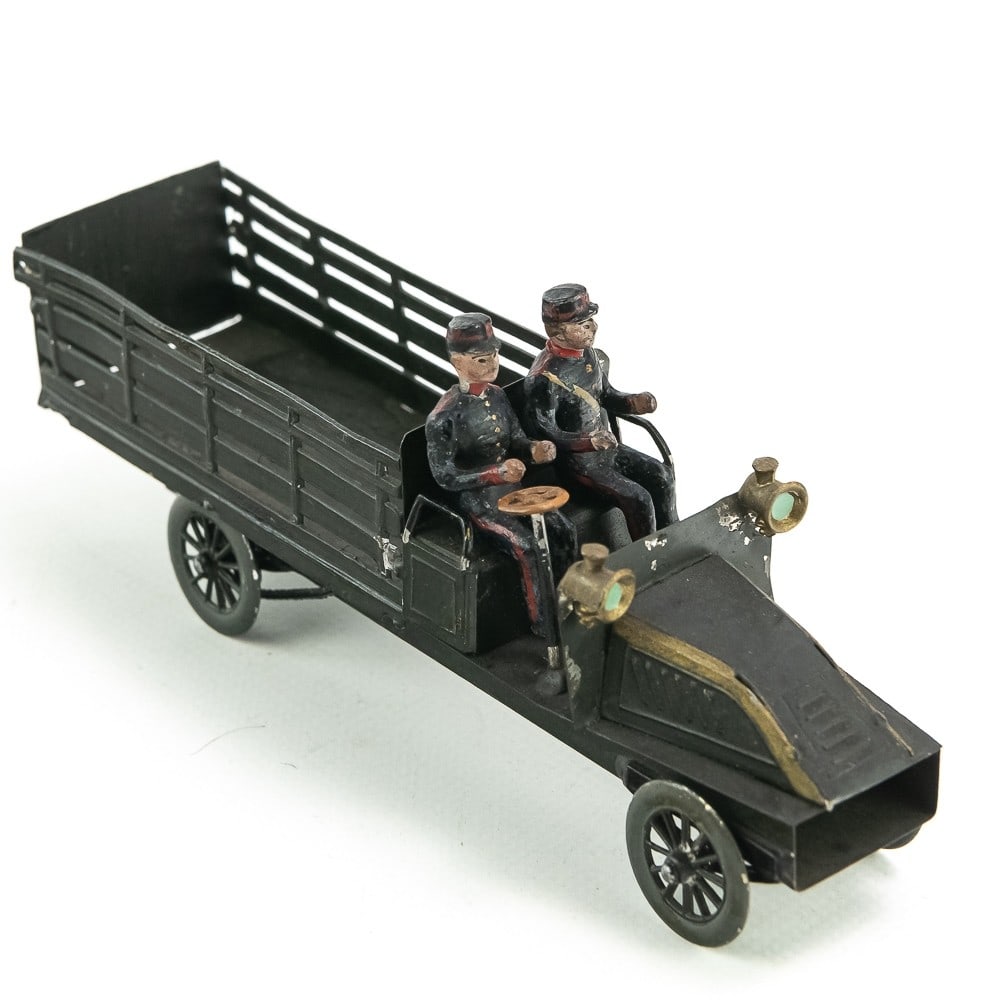 CBG Mignot Pre War Tin Supply Truck (1 of 8)