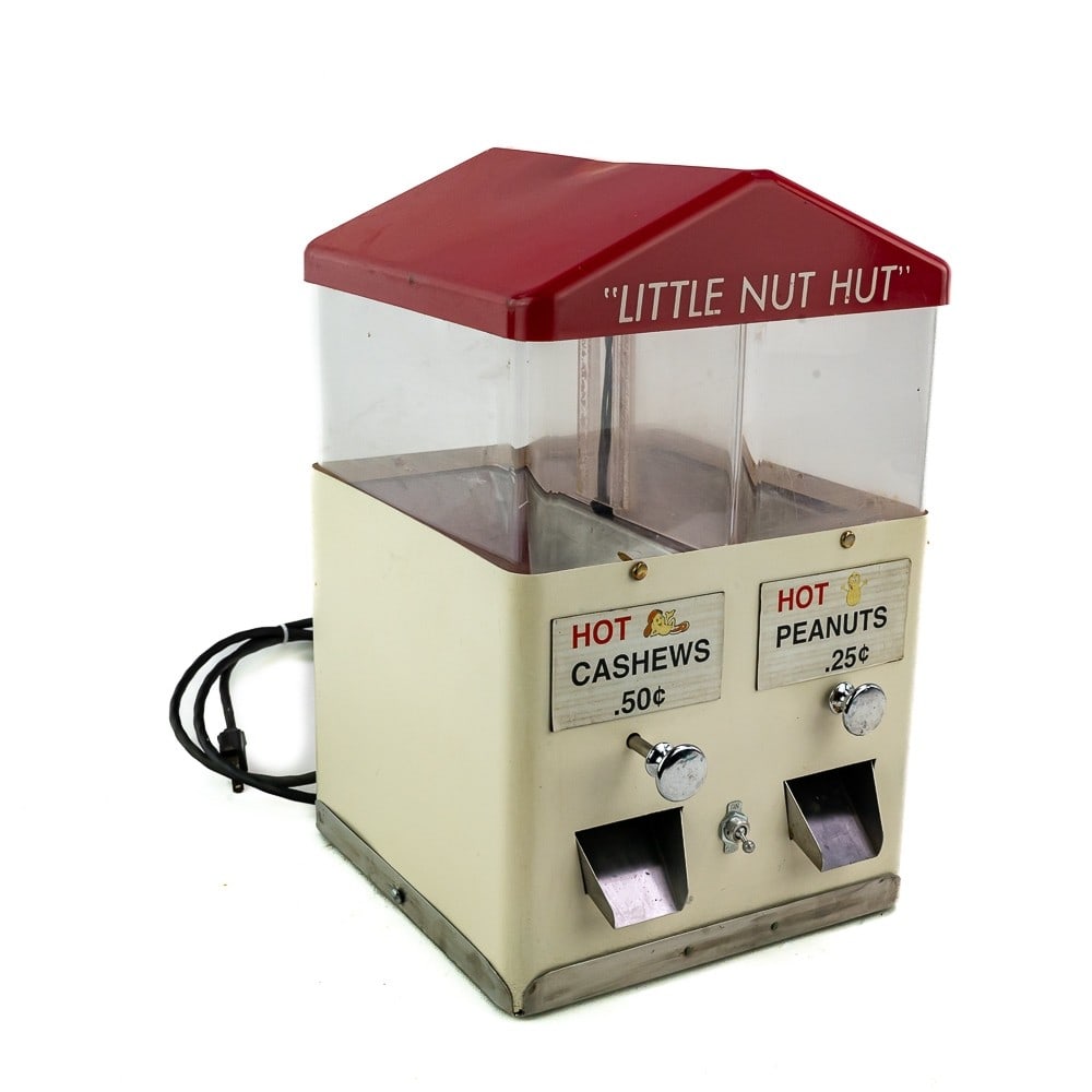 Red "Nut Hut" Peanut Vendor (1 of 8)