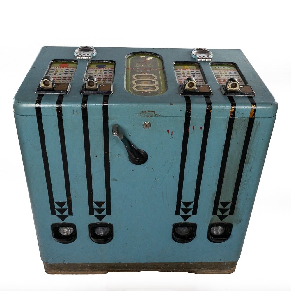 Coin Op "4 Bells" 5 Cent Floor Model Slot Machine (1 of 17)