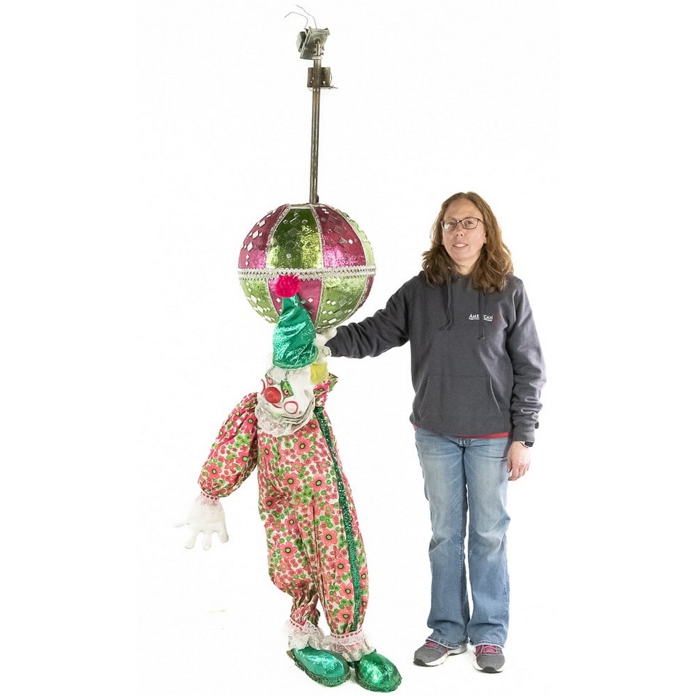 Motorized Hanging Clown (1 of 14)