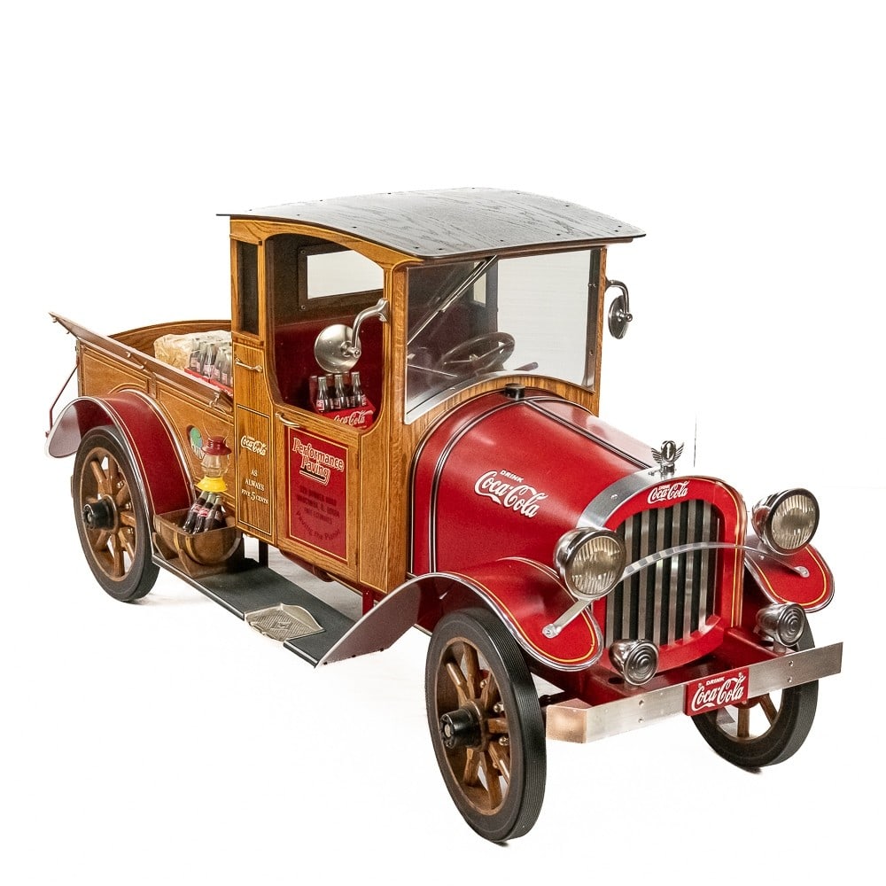 Large Scale Model Coca Cola Truck (1 of 20)