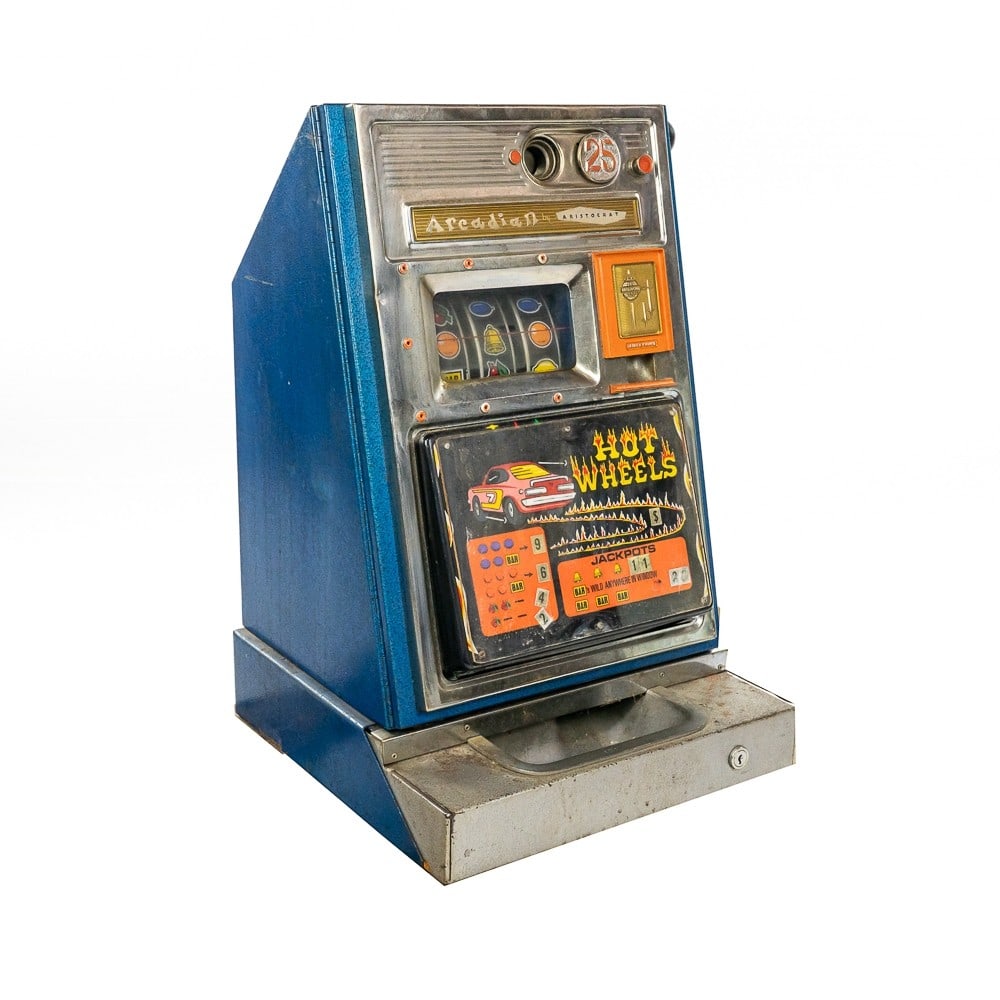 Aristocrat "Hot wheels" 25Cent Slot Machine (1 of 11)