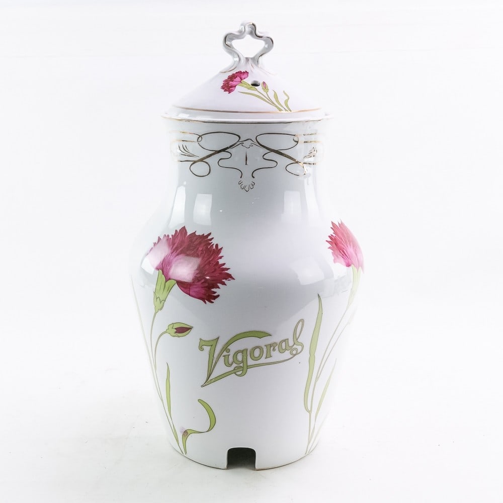 "Vigoral" Ceramic Syrup Dispenser Vase with Lid: Beautiful Vigoral dispenser vase with lid (whish is almost always missing). This one is bright in color.. All gold design striping is mostly all showing (which is also rare). No chips or cracks. Missi
