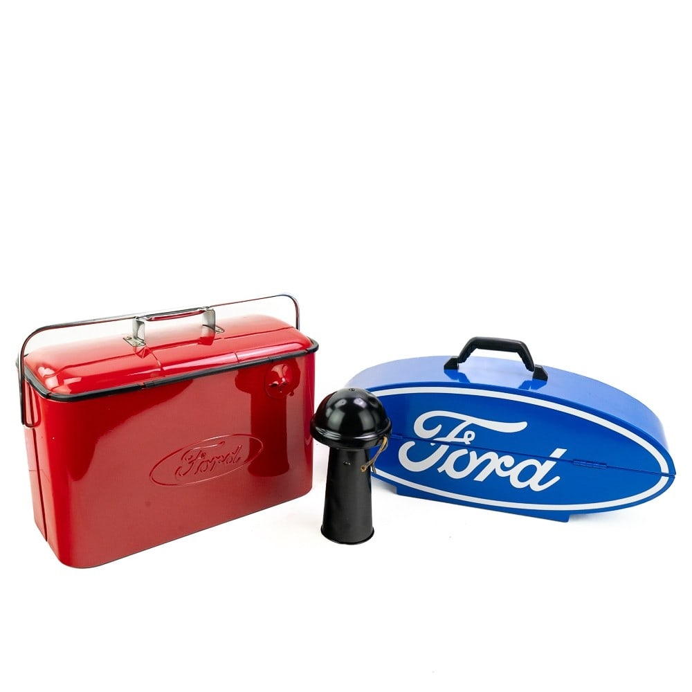 Ford Cooler, Tool Box, and Claxon Horn (1 of 14)