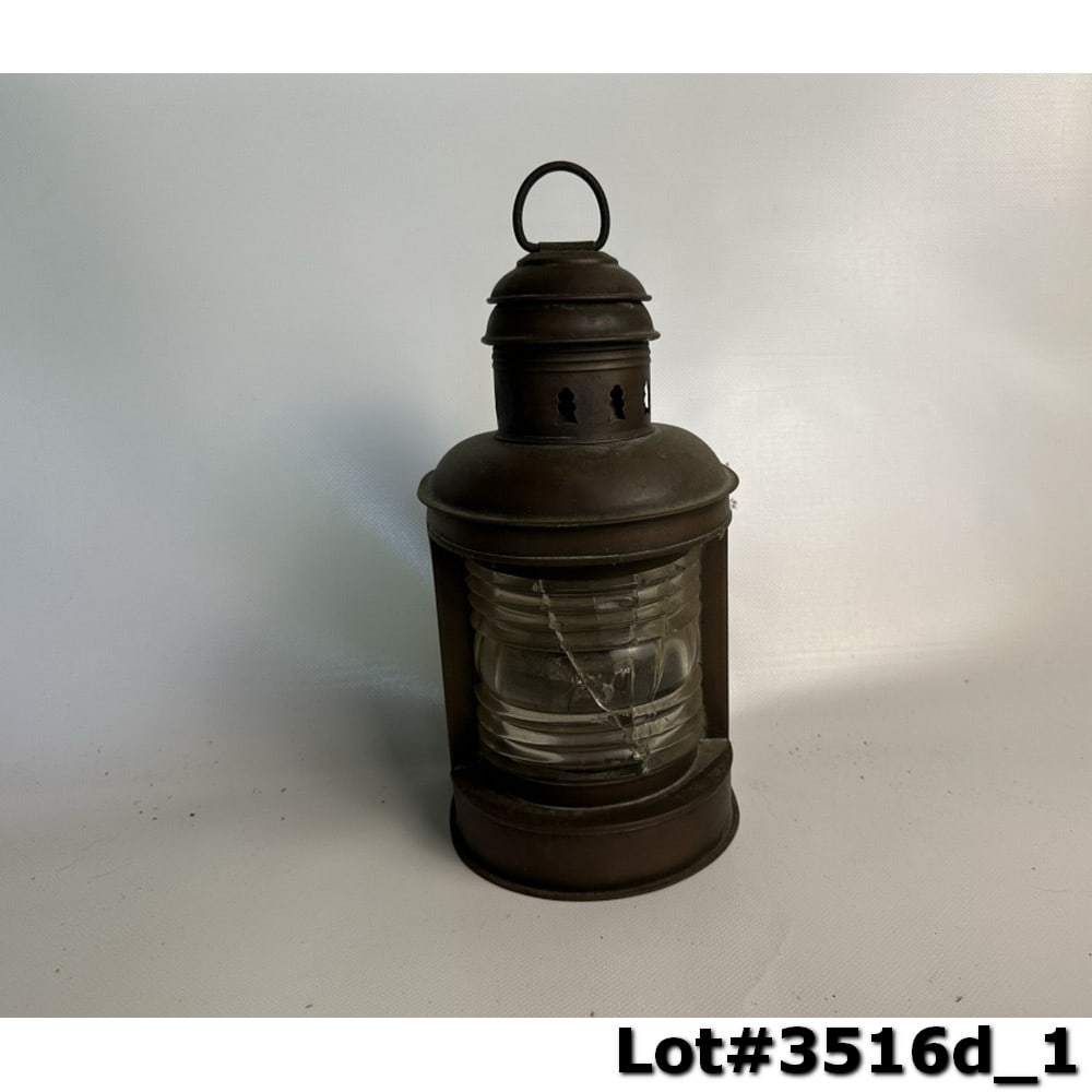 Perko Marine Kerosene Lantern (1 of 3)