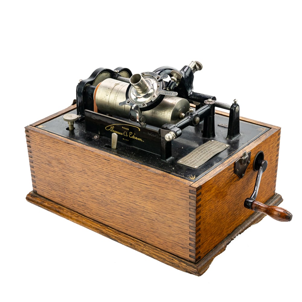 Edison Standard Model A 2 Latch Sq Top Cyl Phono (1 of 12)