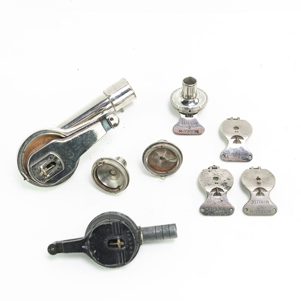 Edison Reproducers/Diamond Disc/Amberola Parts: Lot includes a good Model H a good Diamond Amberol, a Diamond Disc missing stylus, and other cylinder reproducer parts (see photos)